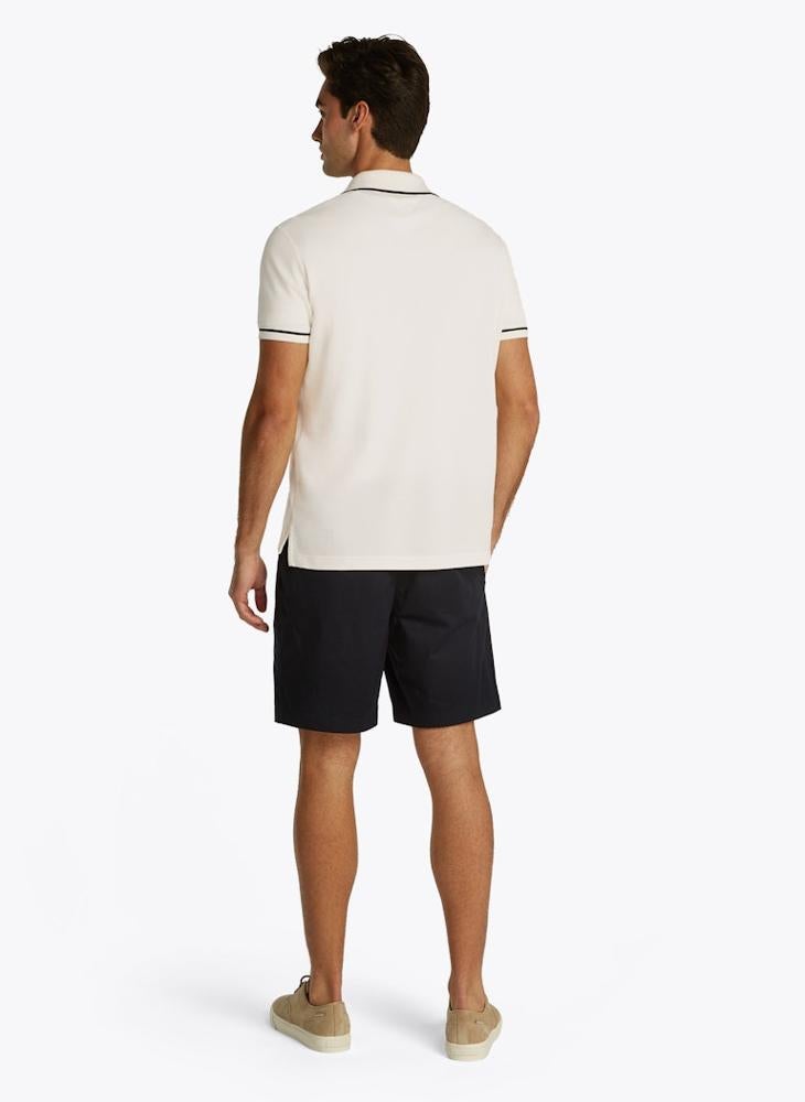 تومي هيلفيغر بولو بأكمام قصيرة وياقة مفتوحة ومزينة - Image 2