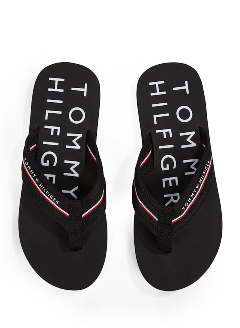 Monogram Detail Beach Flip Flops - pzsku/ZD20CDE824E6F214DF693Z/45/_/1732189747/f5b308fb-5fd1-4408-886f-3ef6ec3335cc