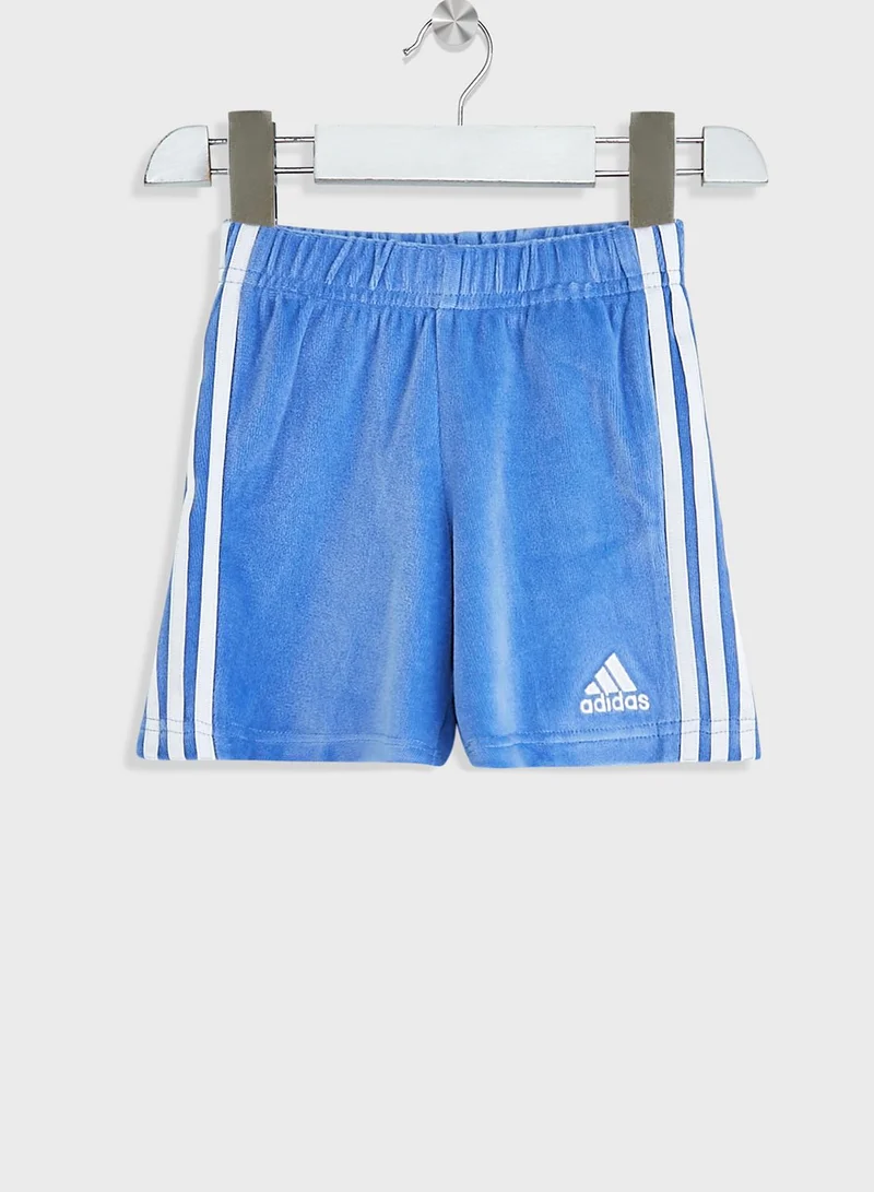 adidas طقم مطبع (تيشيرت + شورت)