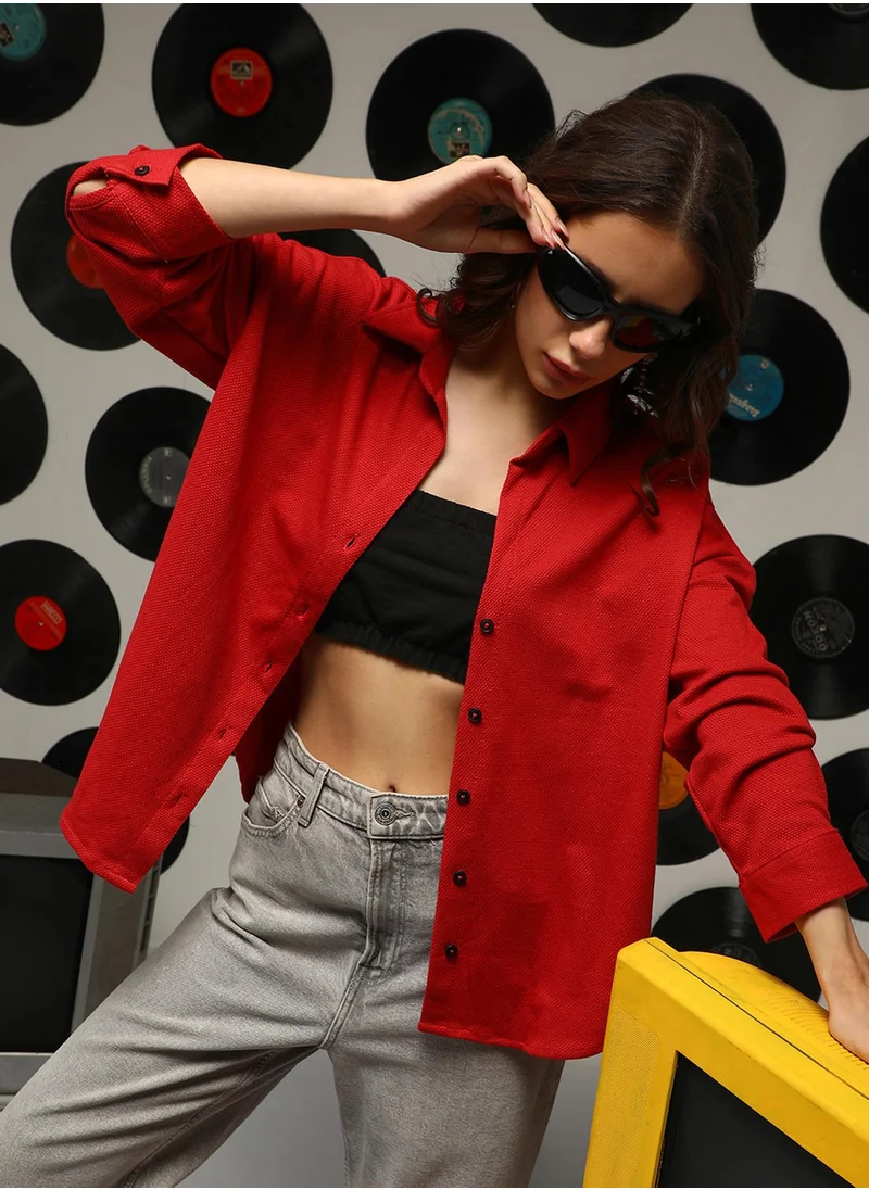 كامبوس سوترا Women's Scarlet Red Solid Oversized Shirt