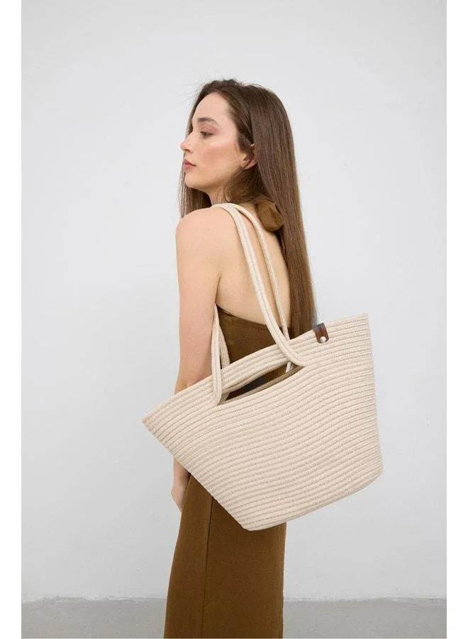 Santa Elden Straw Shoulder Bag with Handle Cream.