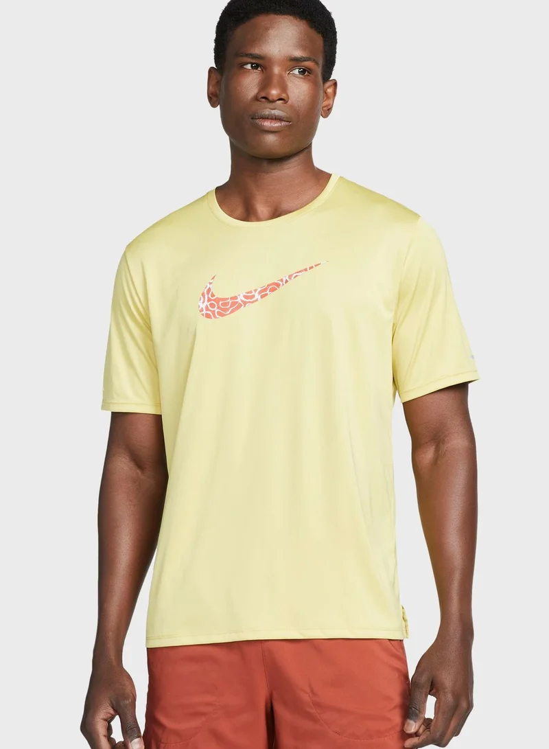Nike Dri-Fit Miler T-Shirt