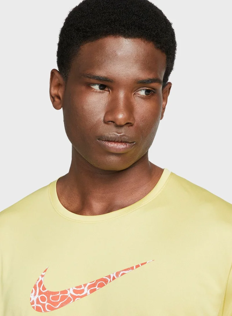 Nike Dri-Fit Miler T-Shirt