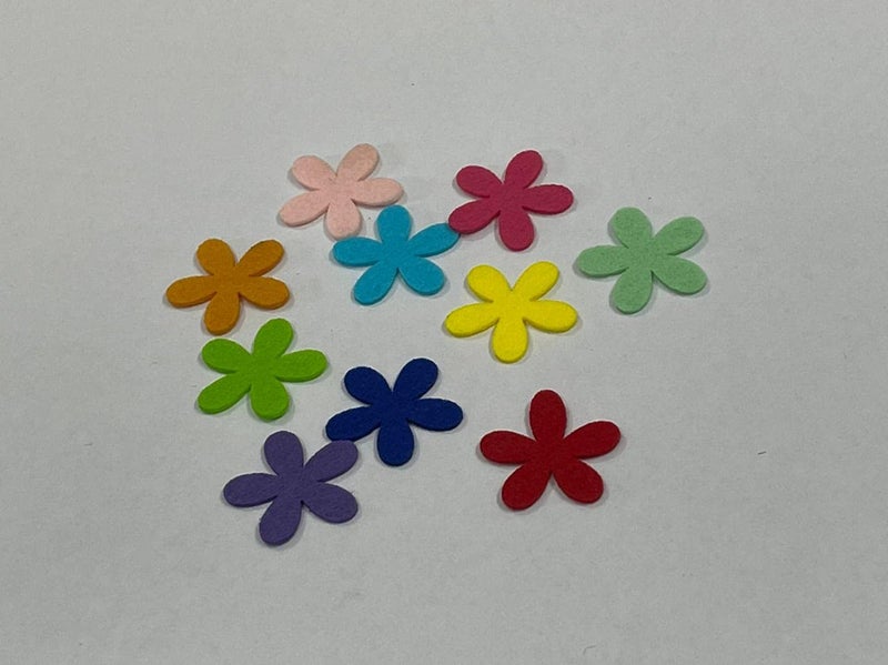 OON Felt Flowers for Decoration/Hangings/Crafts DIY Size 1 Inch Multi Color Randomly 50 Colored Pieces - Image 5