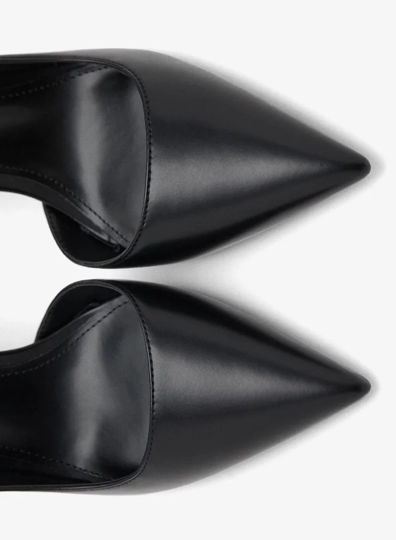 MANGO Asymmetrical heeled shoes