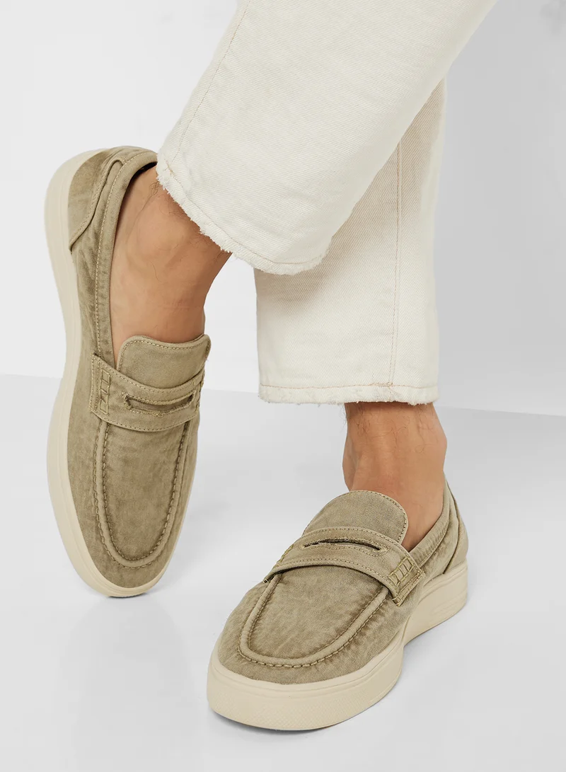 Wrangler Zeb Boat Slipp Ons
