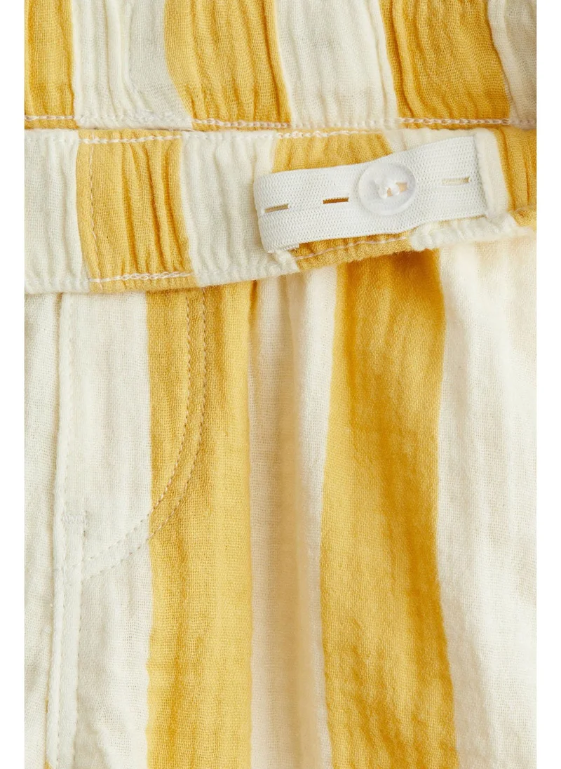 اتش اند ام Muslin shorts