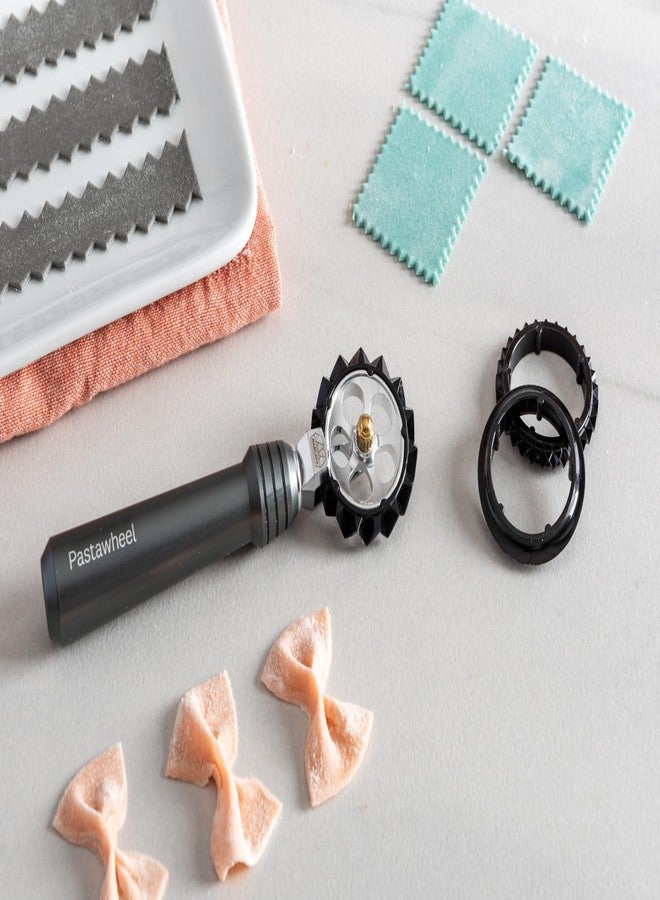 MARCATO Pasta Wheel Grey - Image 3