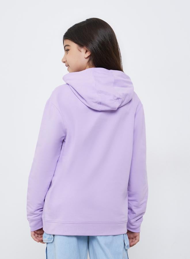 ستايلي هودي بقصة مريحة وطبعة قلب - Image 4