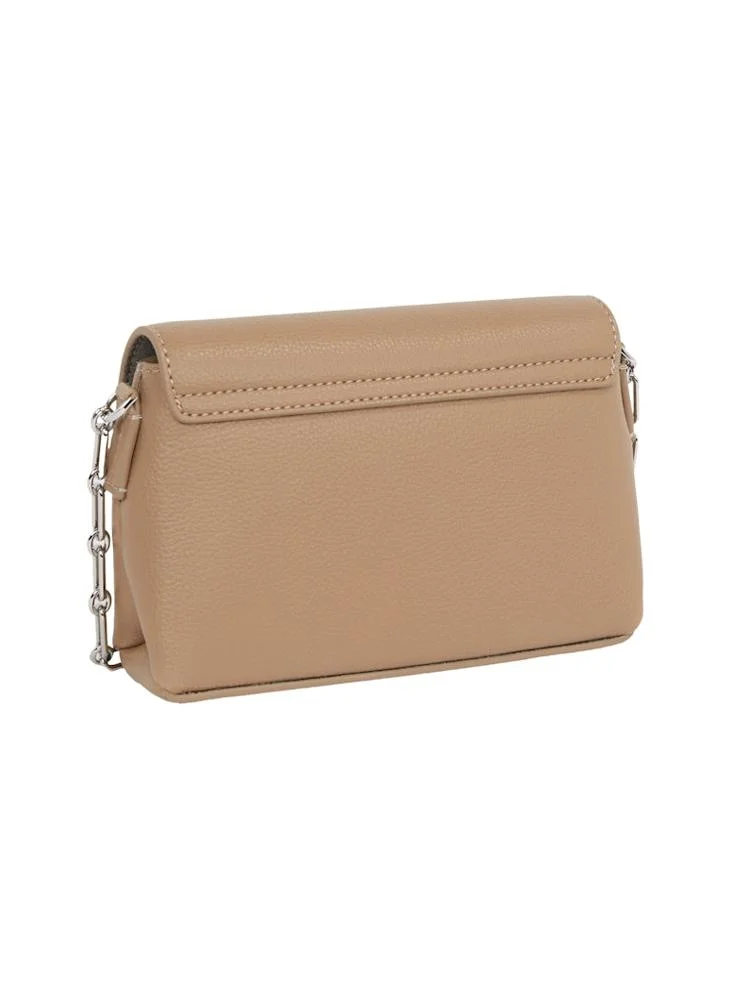 كالفن كلاين Plaque Small Crossbody