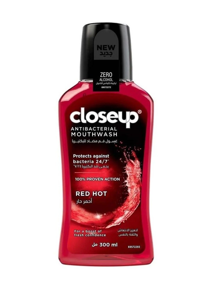 Closeup Red Hot Antibacterial Mouthwash - 300 ml - Image 1
