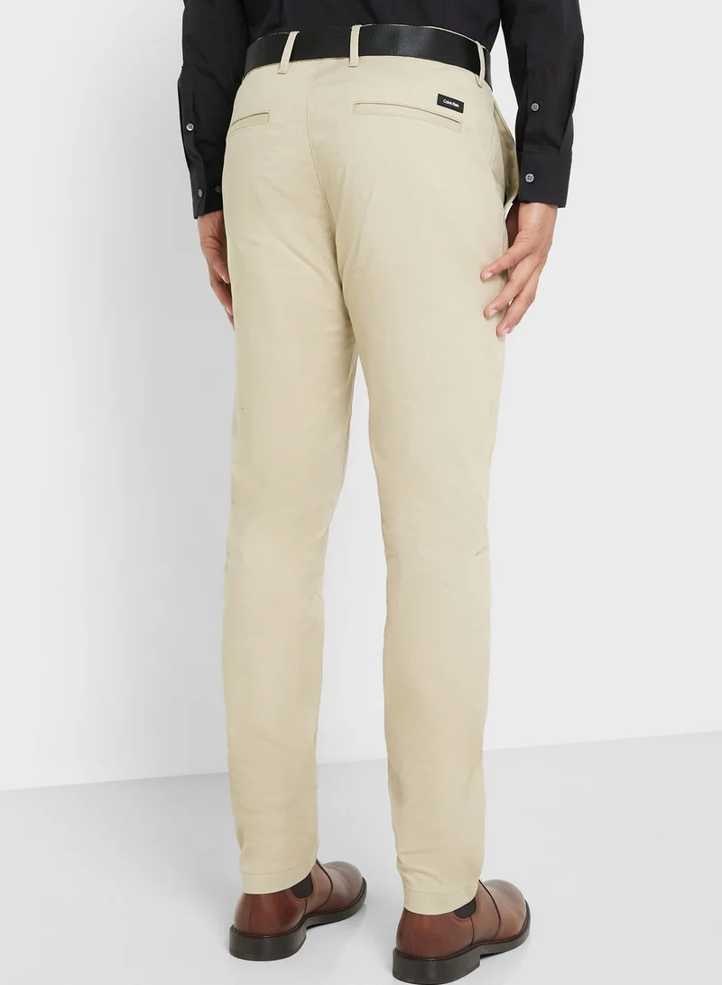 CALVIN KLEIN Essential Chinos