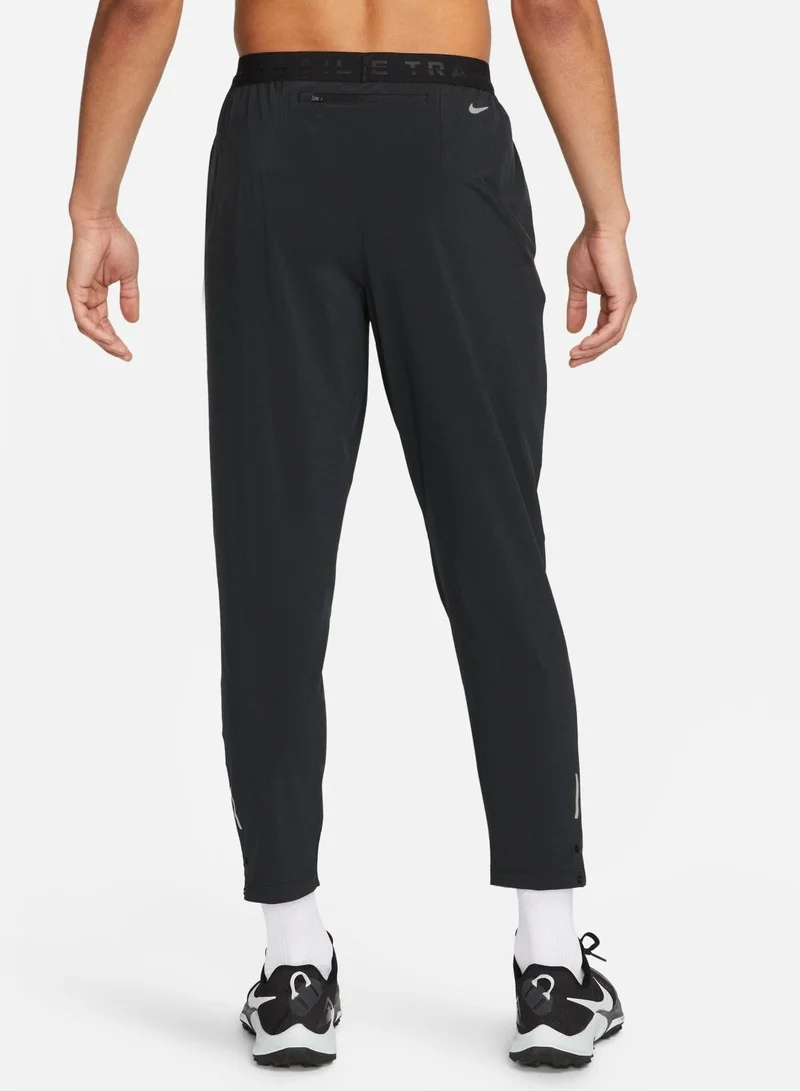 Nike Dri-Fit Dawn Range Pants