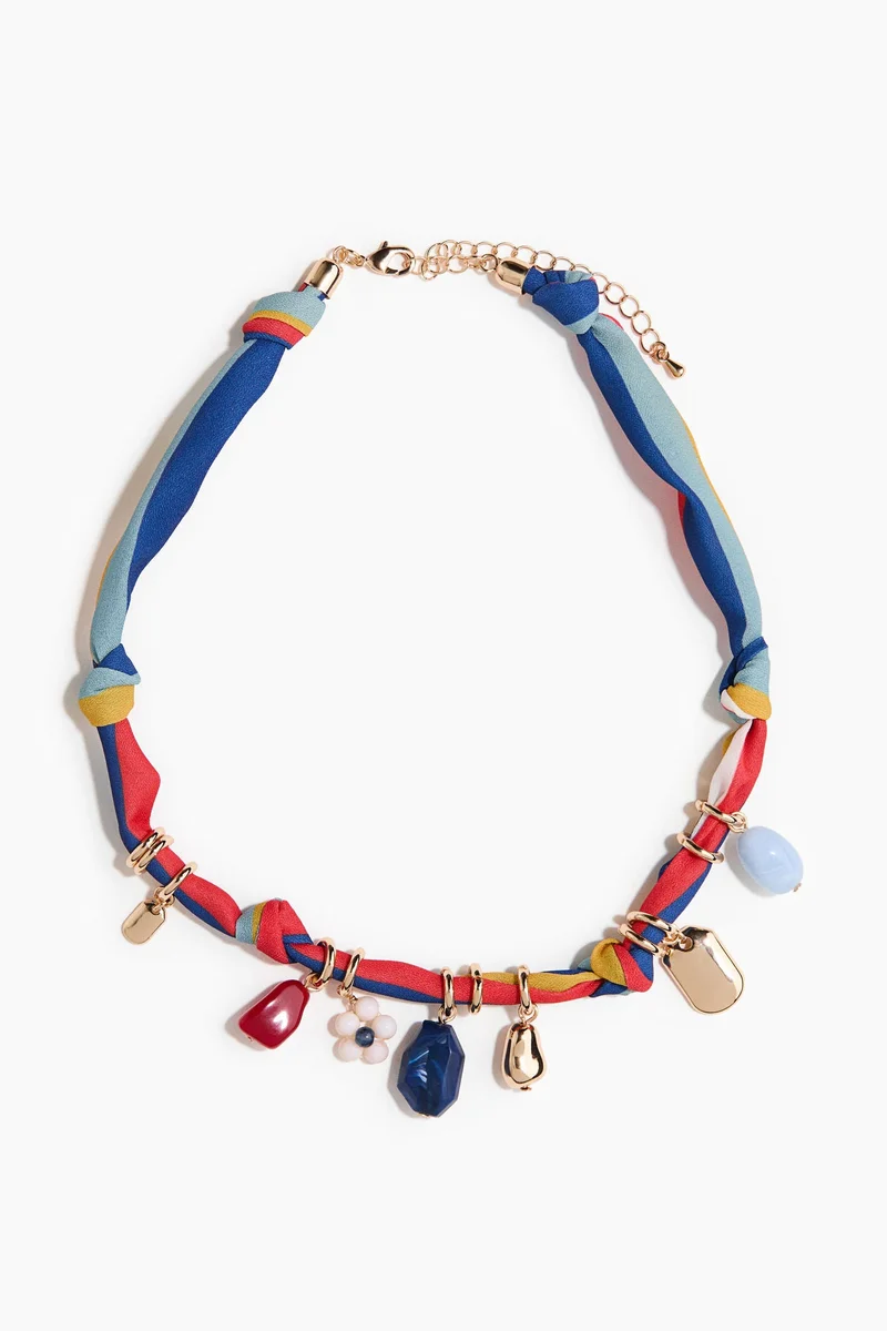 اتش اند ام قلادة مع حلية