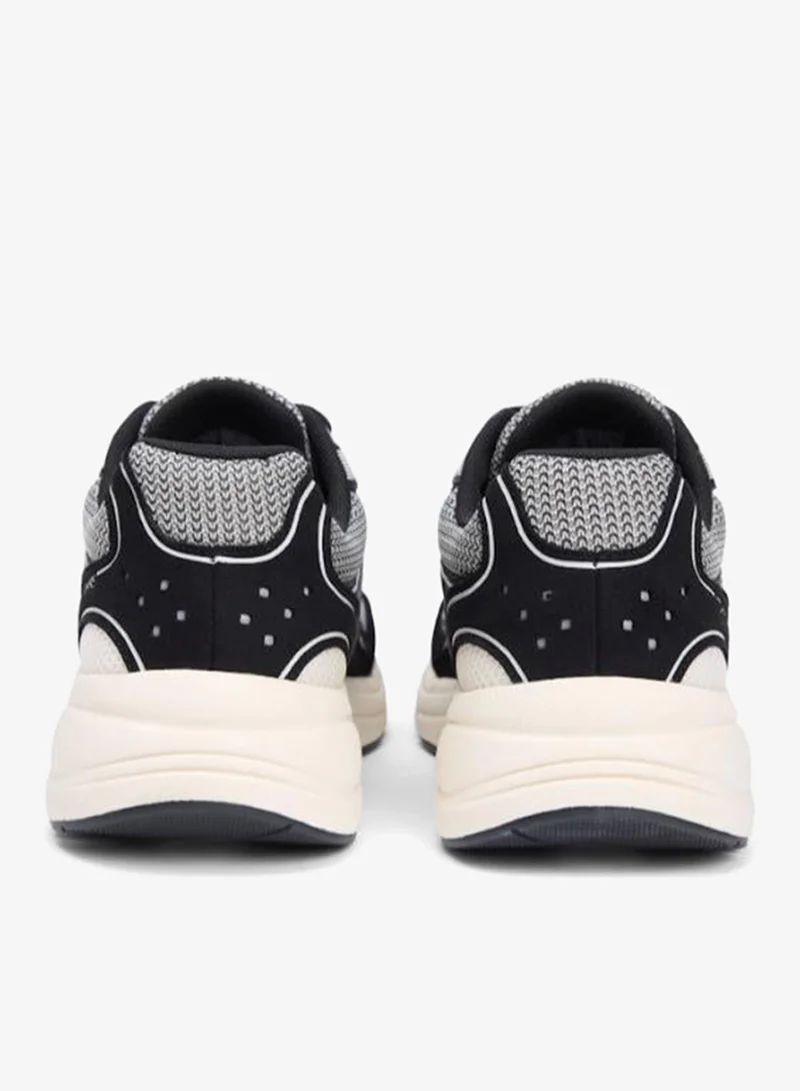 TOMMY JEANS  Archive 25 Low Top Sneakers for Men | Best Price UAE