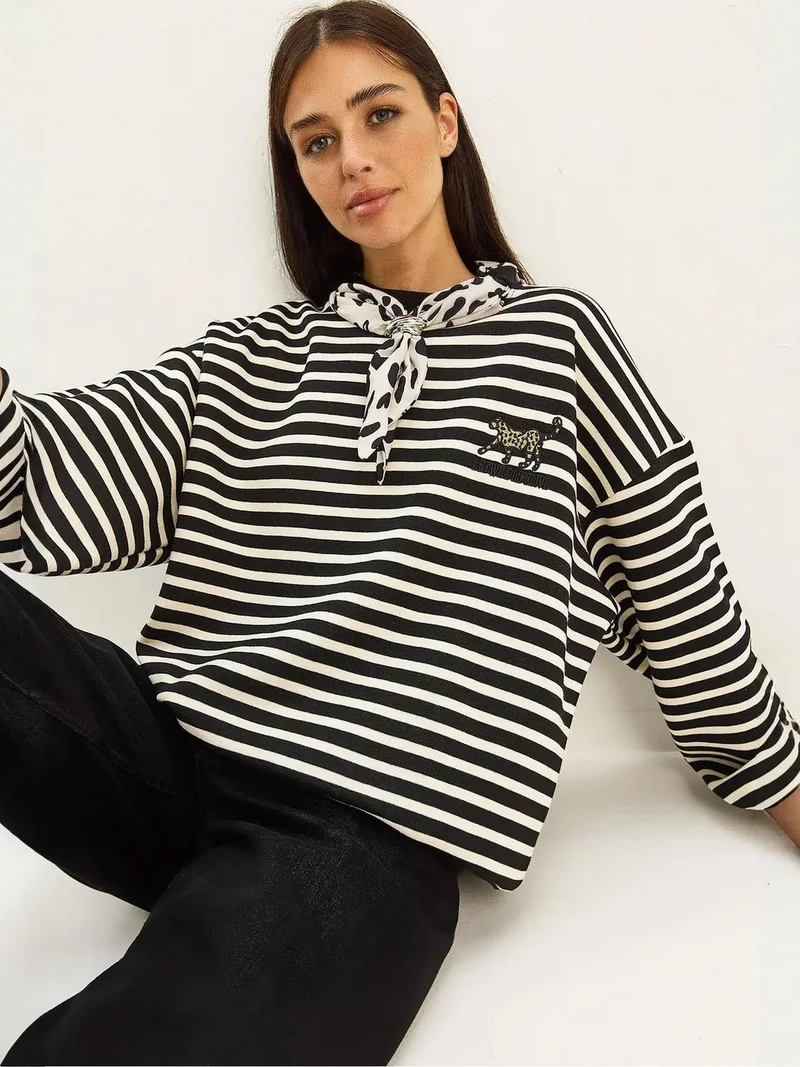 Bianco Lucci LUCCI Striped Hooded Sweatshirt with Drawstring