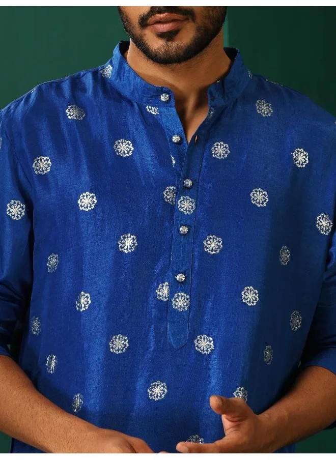 ترو برونز Men's Royal Blue Geometric Floral Viscose Silk Long Kurta