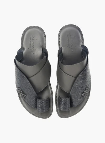 الواحة Men's Arabic Sandals with Toe Loop - Ramadan Collection