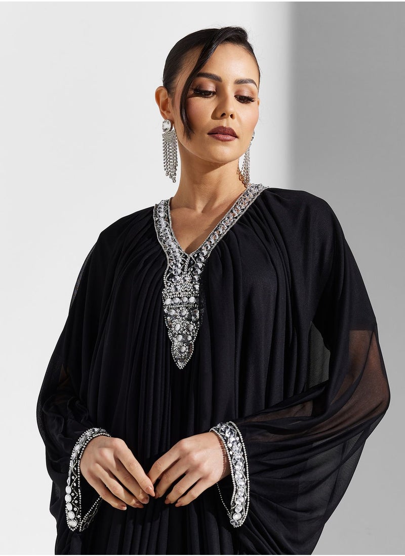 Khizana - Kaftan With Embellished Neckline - Image 1