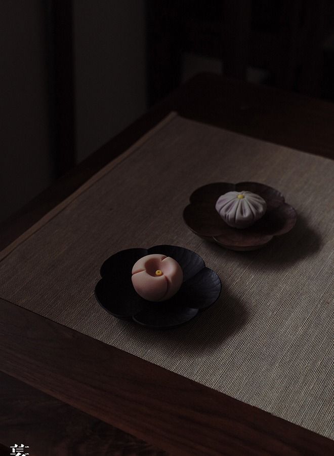 Five Petal Butterfly Wooden Butterfly Plate - Image 2