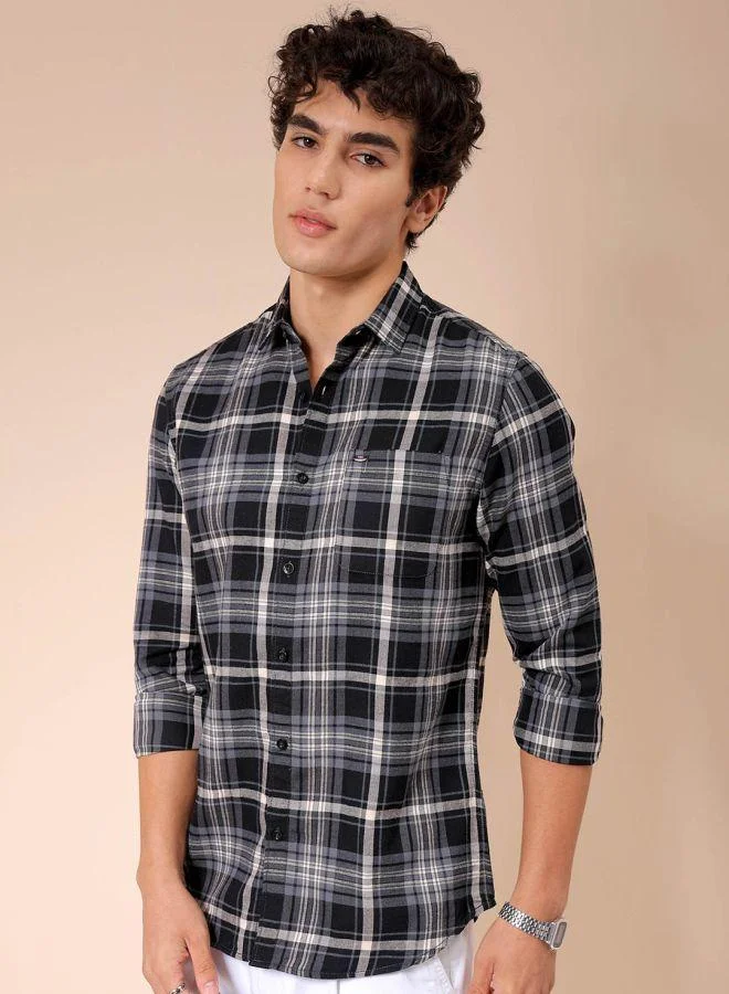 شركة المرآب الهندية Men Slim Fit Checkered Full Sleeves Cutaway Collar Casual Shirt