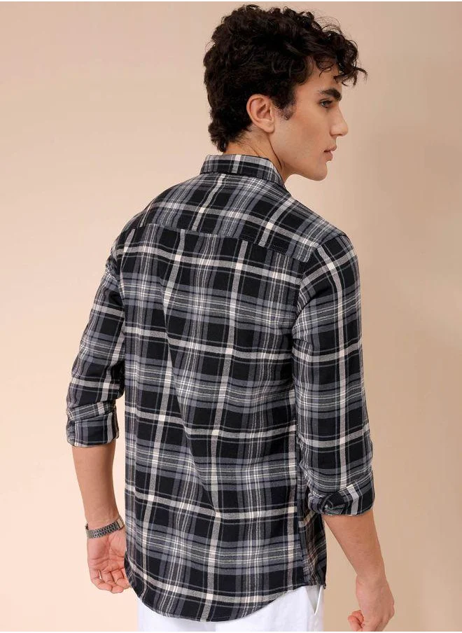 The Indian Garage Co Men Slim Fit Checkered Full Sleeves Cutaway Collar Casual Shirt