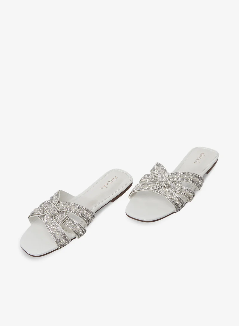 Khizana Flat Sandals