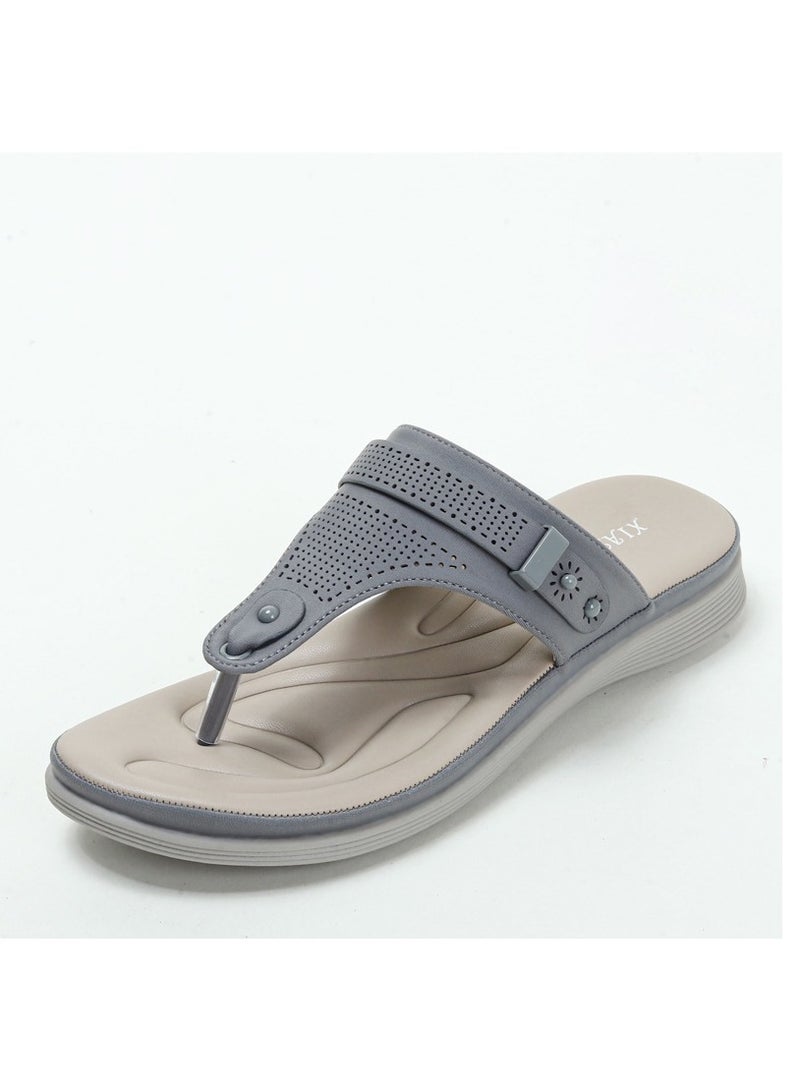 KUYING Sandals Are A Versatile Summer Item  - Image 1