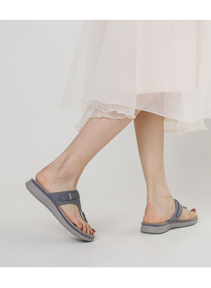 KUYING Sandals Are A Versatile Summer Item  - Image 5