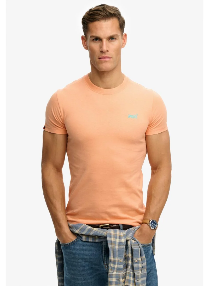 Essential Logo T-Shirt