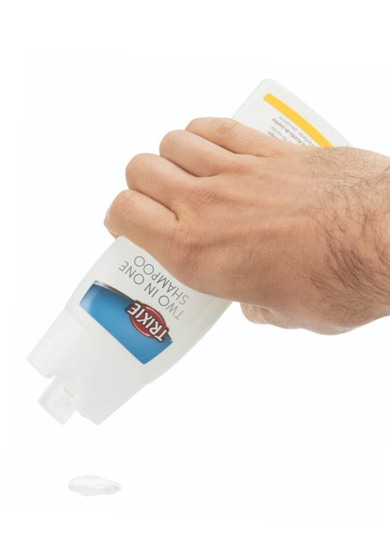 Trixie Two in One Shampoo Shampoo Plus Conditioner for Dogs Jojoba Oil Gives The Coat a Natural Shine and Increases Volume, While The Conditioner Makes The Coat Silky and Easy to Comb - 250ml - Image 2