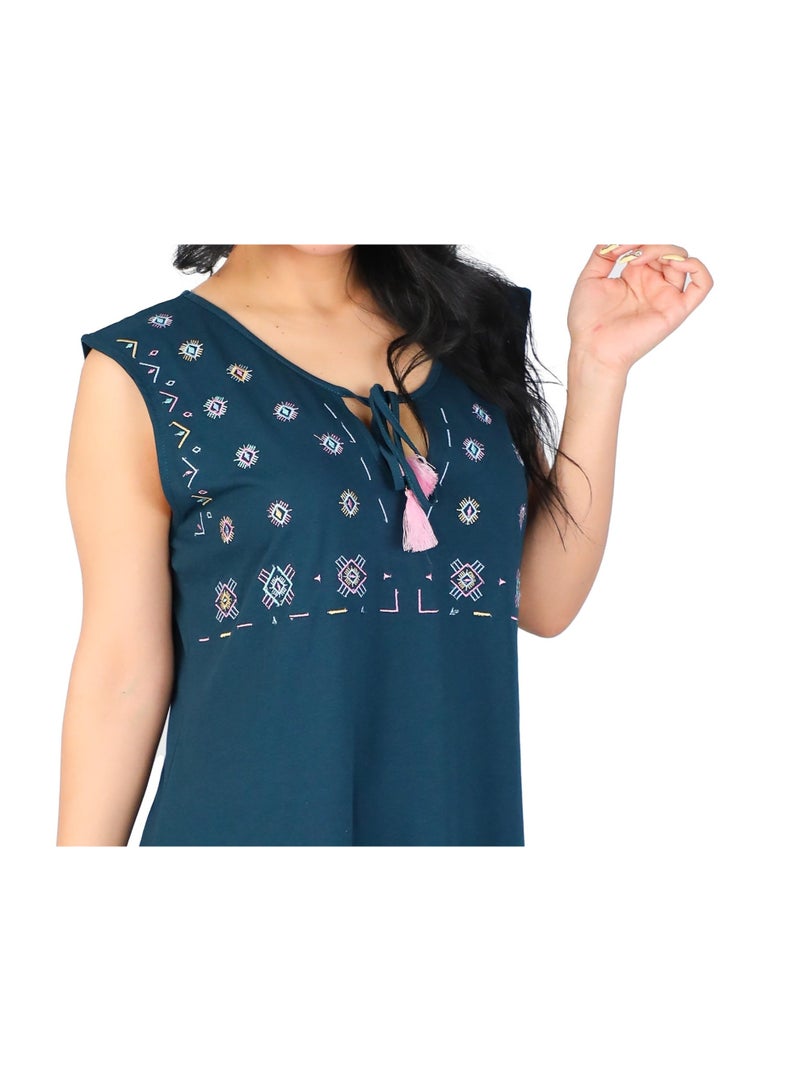 Dadoush Women's Plus Size Sleeveless Long Nightgown Maxi Nightgown with Side Slit - Image 2