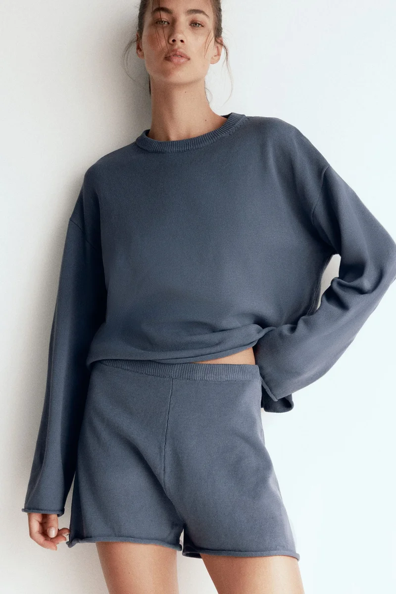 اتش اند ام كنزة بحواف ملفوفة