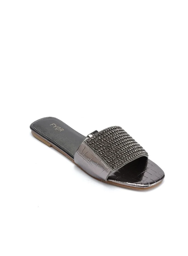 فايور صندل سهل الارتداء بتصميم لف