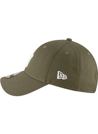 NEW ERA - 940 League Essentials Neyyan Green Cap - Image 1