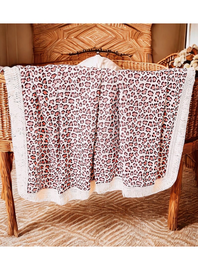 طريندخب Baby Swaddle Wrap Gift Set مجموعة هدايا لفّ الطفل الرضيع، 8 قطع من أساسيات حديثي الولادة، بطانية لفّ للأطفال الرضع (نقشة الفهد) - Image 2