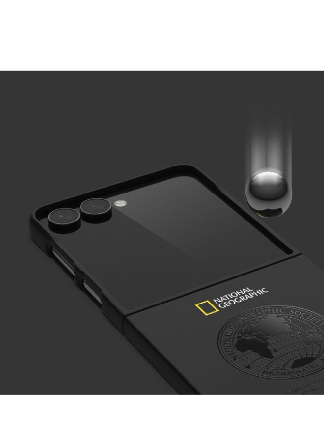 National Geographic Slim Fit Case V3 (Galaxy Z Flip Series) Galaxy Z Flip 7 Small Logo - Black - Image 4