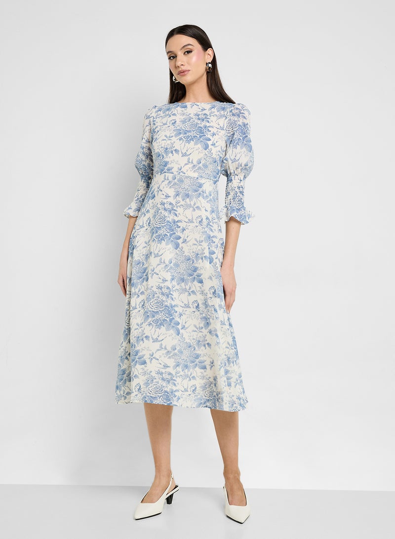 ايلا فستان بطبعة زهور - Image 4