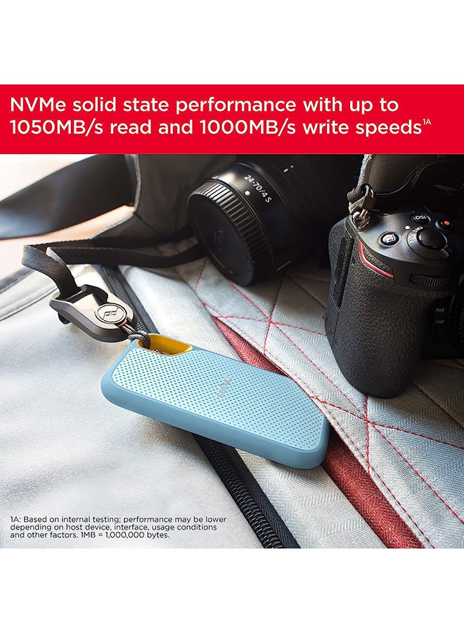 سانديسك SanDisk Extreme Portable 1 تيرابايت، 1050 ميجابايت/ثانية R، 1000 ميجابايت/ثانية W، حماية من السقوط 3 متر، مقاومة الماء/الغبار IP65، تشفير HW، متوافق مع الكمبيوتر الشخصي، MAC &amp; TypeC للهواتف الذكية، ضمان 5 سنوات، SSD خارجي، لون أزرق سماوي - Image 4