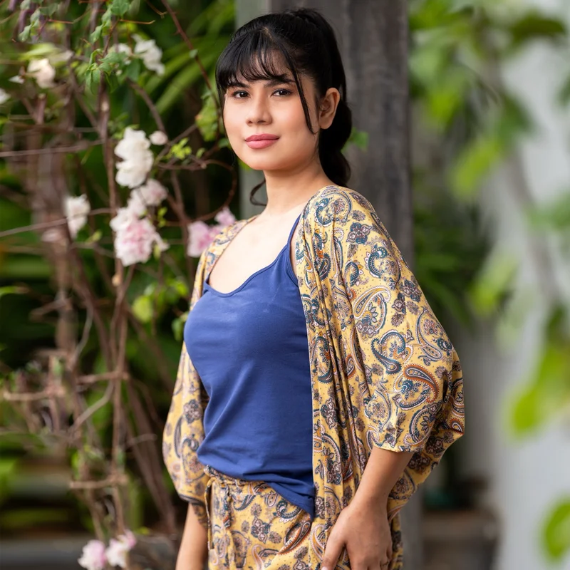 Aadaraya Aadaraya Pyjama Set Kimono with Camisole and Pants