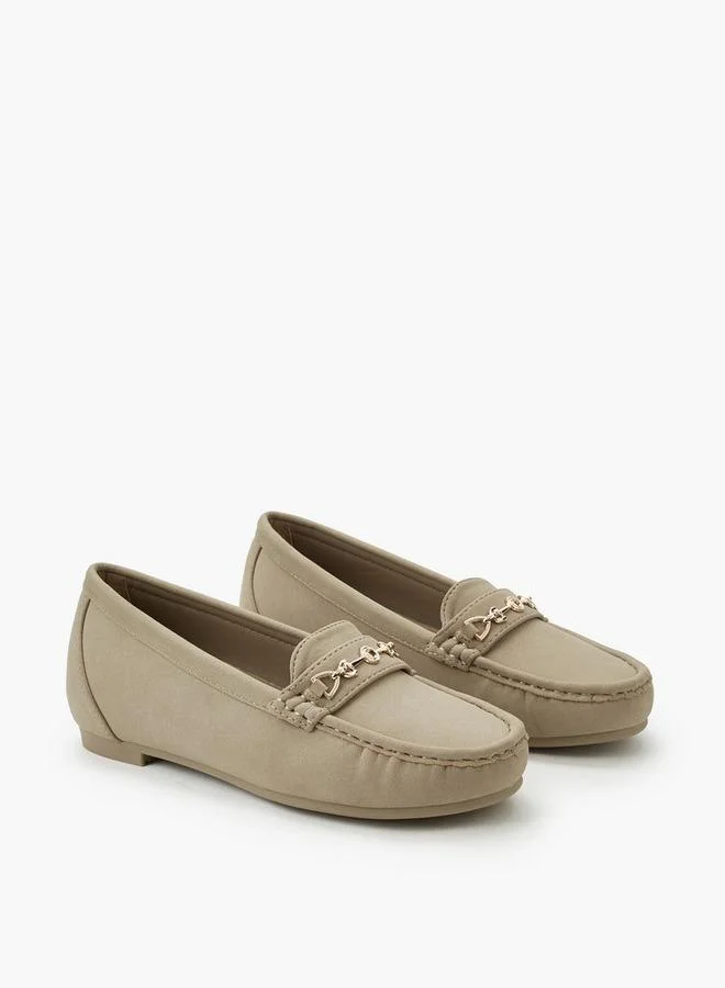 لو كونفورت Women Metal Accent Loafers
