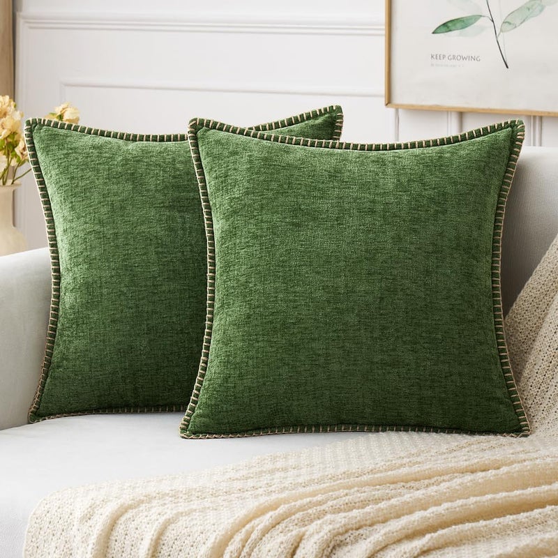 ميولي Miuleee Pack of 2 Couch Throw Convers 20 × 20 بوصة Moss Green Farmhouse Devinative Pillow Covers مع حافة مخيط ناعمة من أغطية وسادة عيد الميلاد الصلبة الصلبة في أريكة غرفة المعيشة أريكة - Image 1