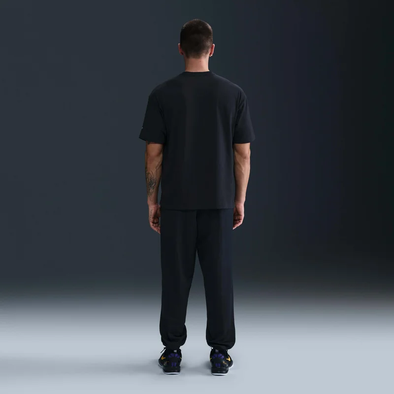Nike black Men's Kobe Bryant Therma-FIT Basketball Pants for Men | Best Price UAE