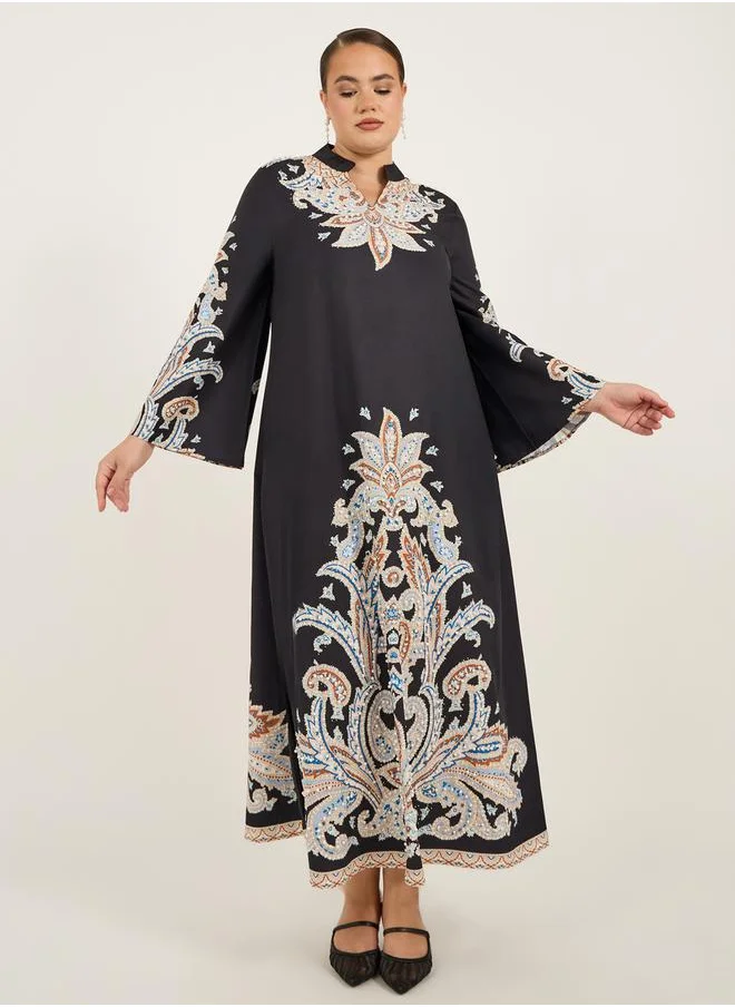 Styli Plus Size Stand Collar Printed A-Line Jalabyia