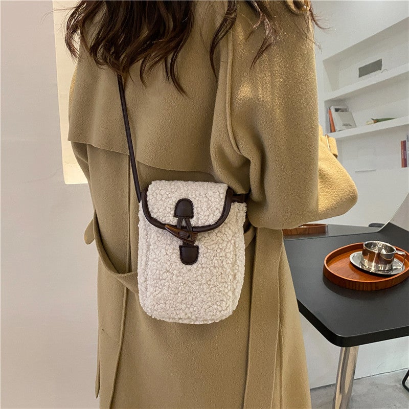 New Mao Mao Bag Mobile Phone Bag Contrast Color Simple Stylish Shoulder Crossbody Small Bag Women'S Vintage Lamb Fleece Bag - Image 5