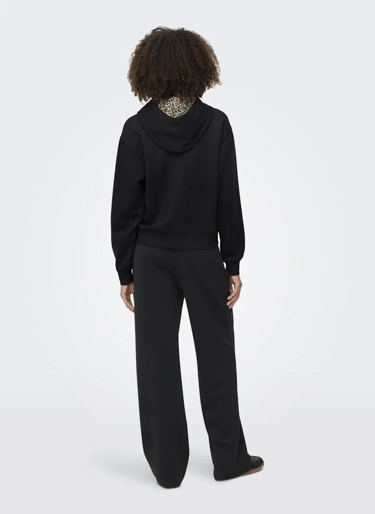 اونلي هودي ليون بتفاصيل أونلاينا لايف