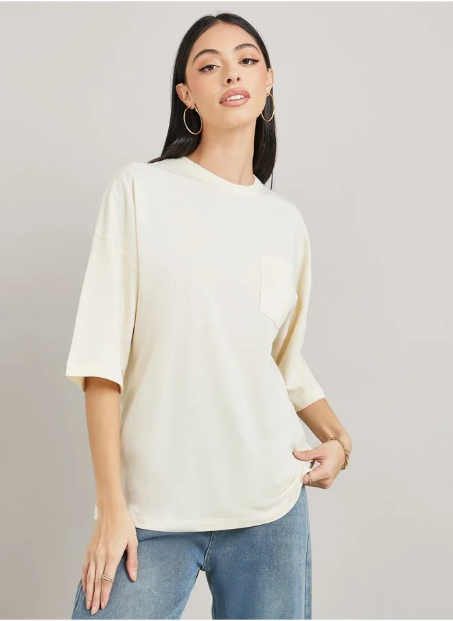 ستايلي Peanuts Oversized Back Print Drop Shoulder Longline T-Shirt