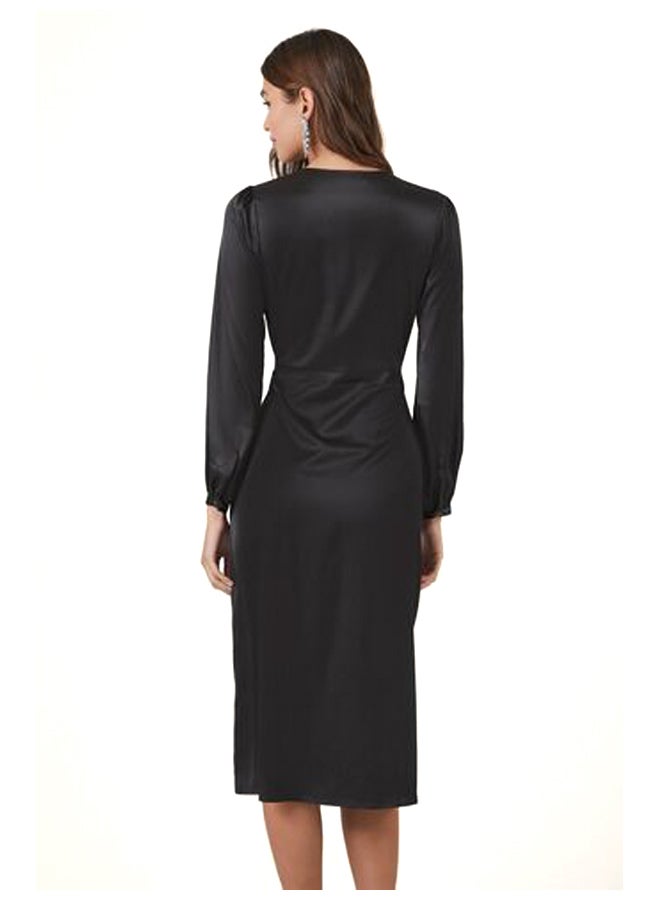 FOREVER 21 Satin Twist-Front Midi Dress - Image 4
