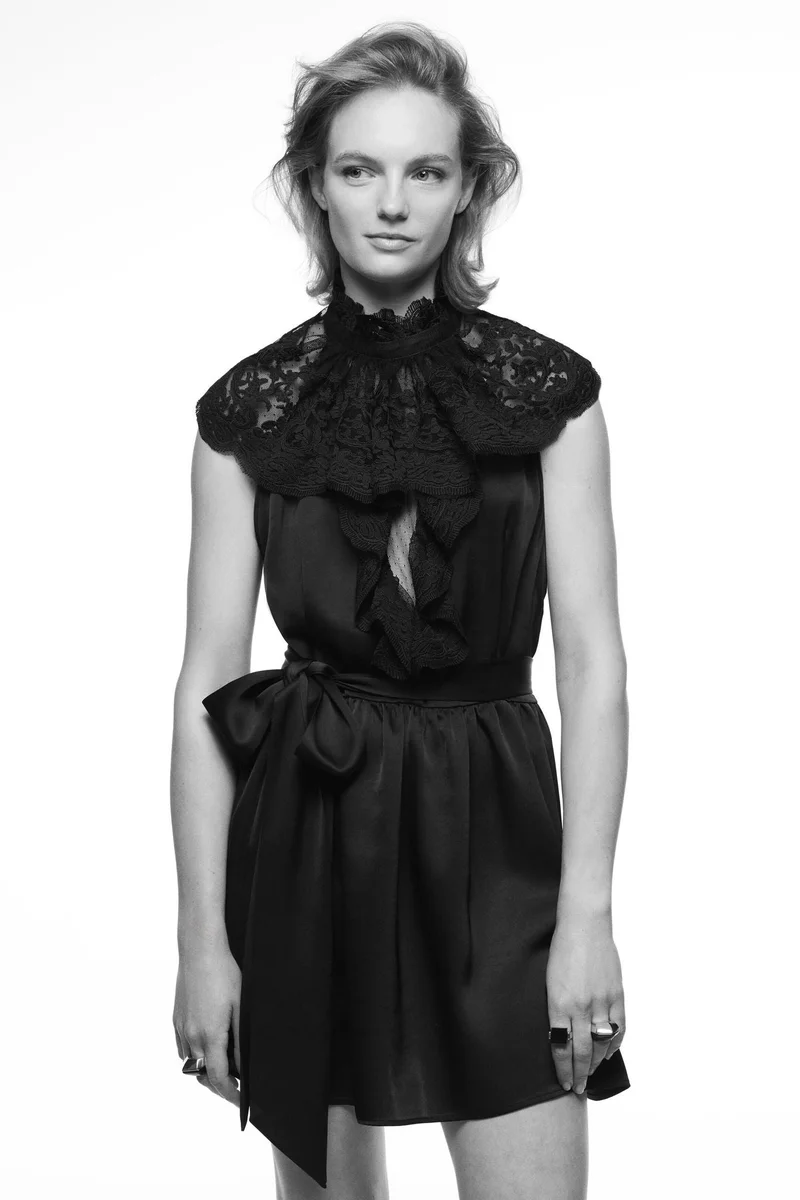 Lace-detail halterneck dress