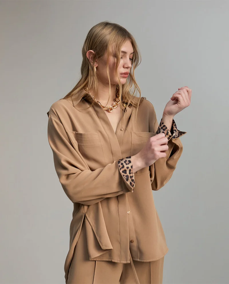 Lola Casademunt Overshirt with pockets